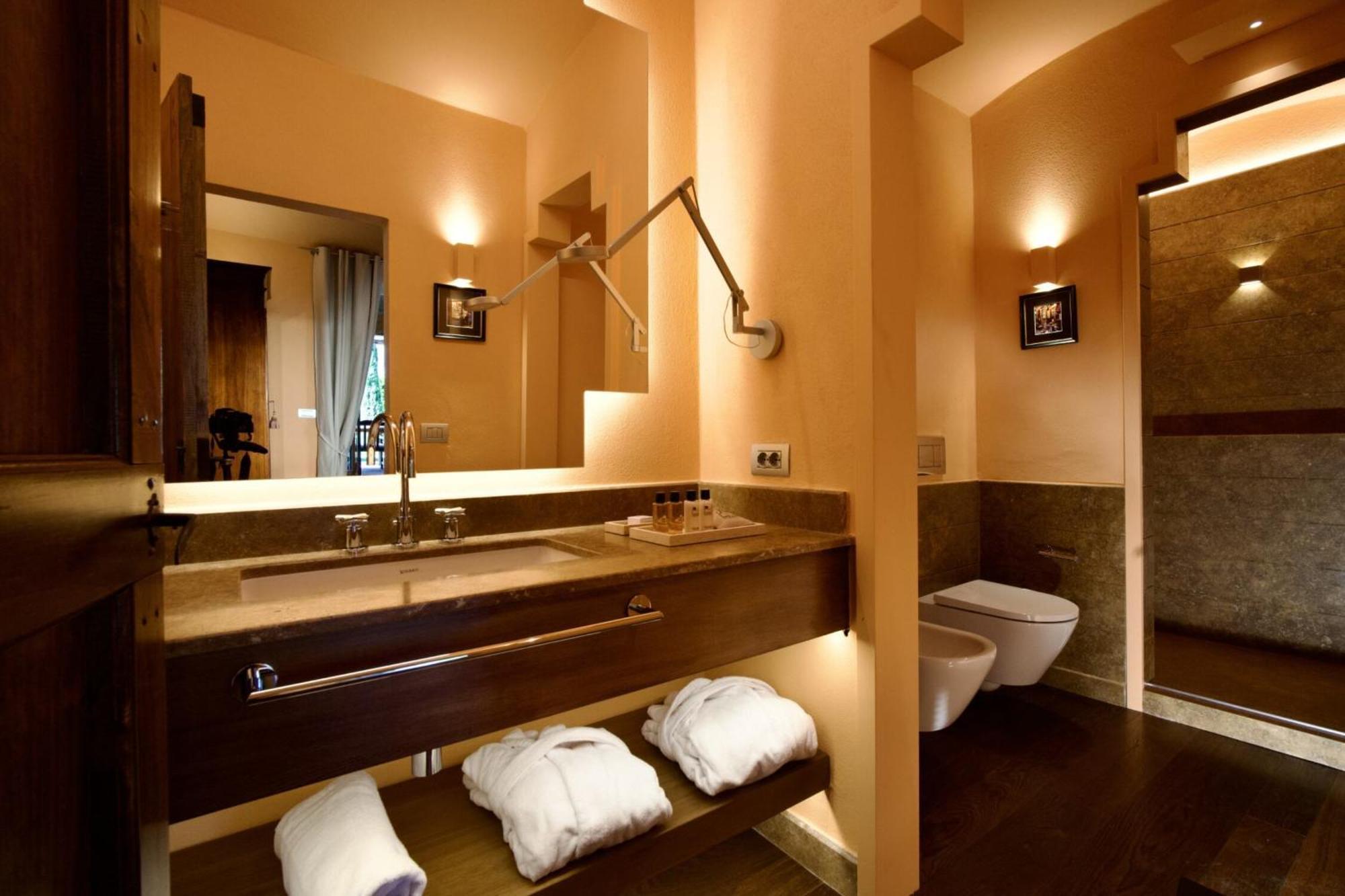 L'olmo Bed & Breakfast 5*